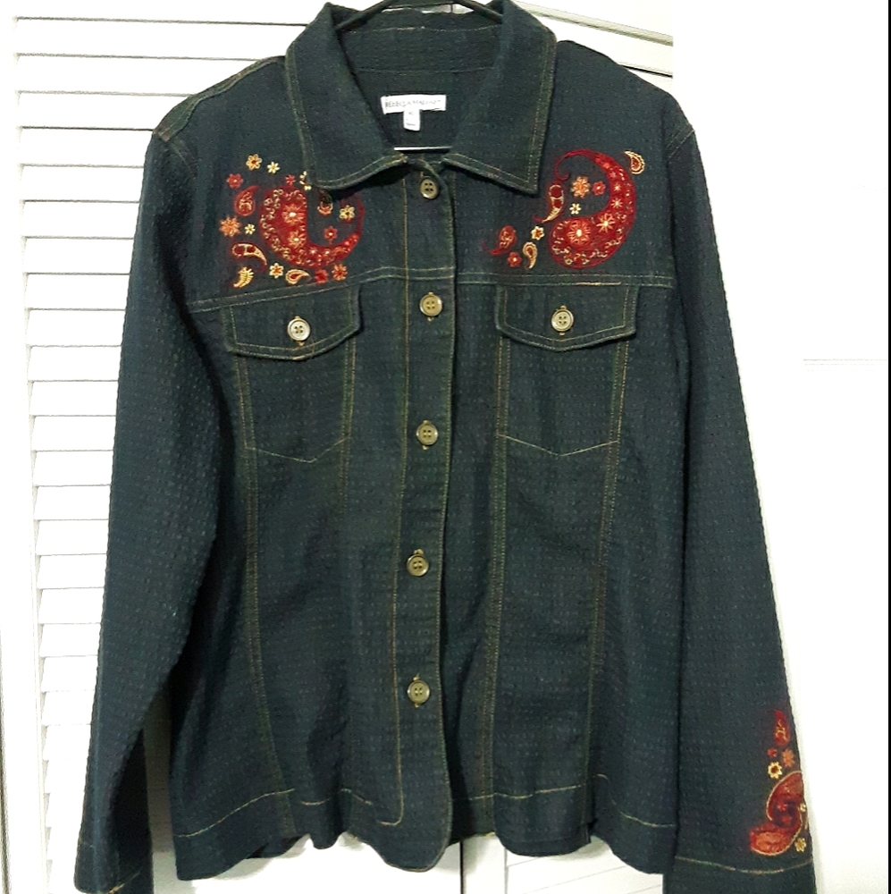Women's denim embroidered jacket